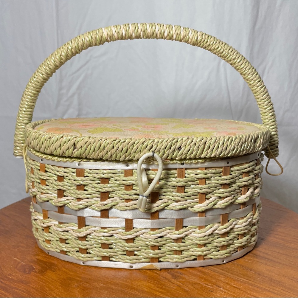 Vintage 60s Dritz Sewing Basket Retro Floral Box Woven Seamstress DIY